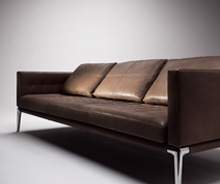 EXCLUSIVE LEATHER LAUNCH : フェラーリ「CALIFORNIA」
