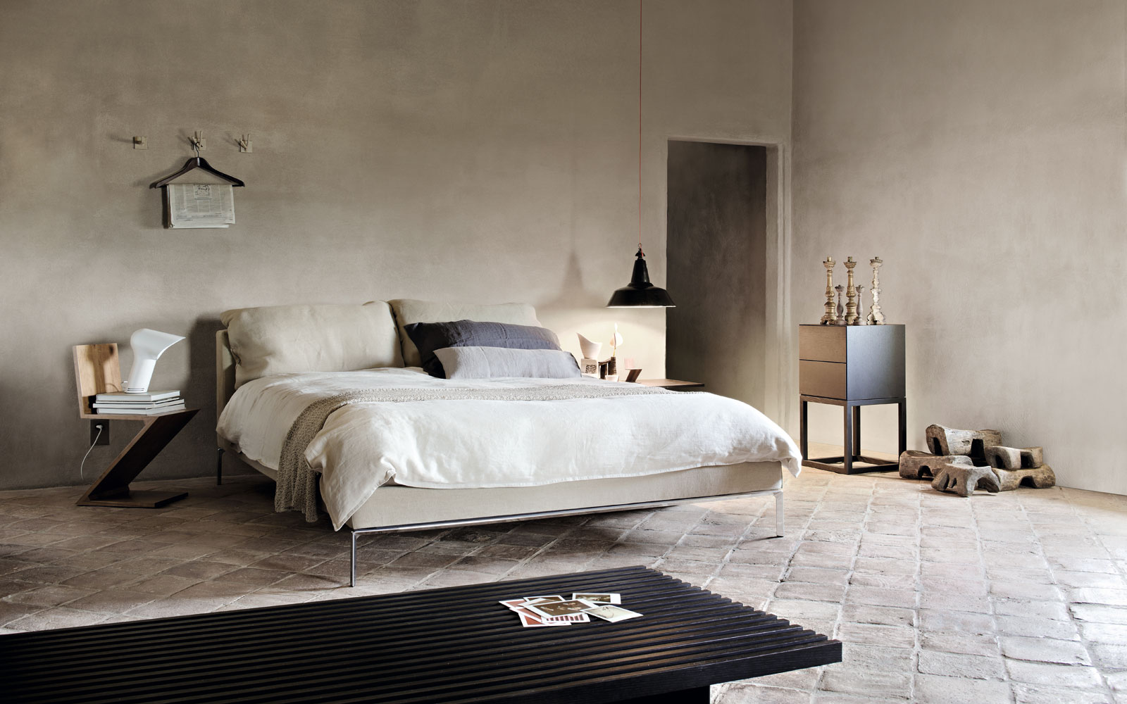 MOOV BED